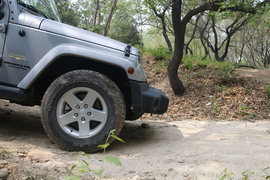 2014款Jeep牧马人3.0L车型试驾实拍