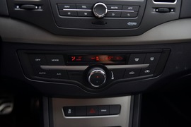 2014款荣威3501.5T