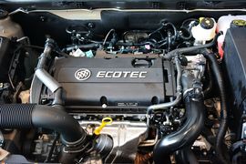2014款别克君威1.6T