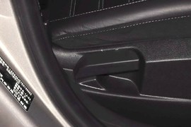 2014款别克君威1.6T