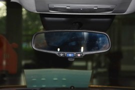 2014款别克君威1.6T