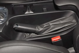 2014款别克君威1.6T