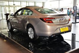 2014款别克君威1.6T
