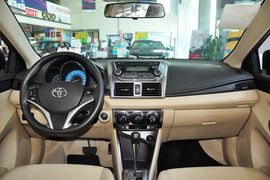 2014款丰田YARiS
