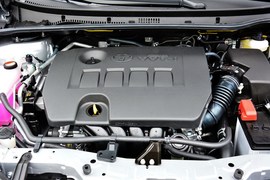 2014款丰田卡罗拉1.8L