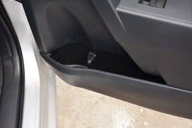 2014款丰田卡罗拉1.8L