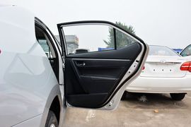 2014款丰田卡罗拉1.8L