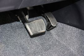 2014款丰田卡罗拉1.8L