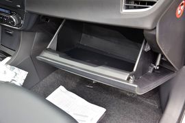 2014款丰田卡罗拉1.8L