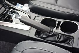 2014款丰田卡罗拉1.8L