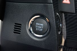 2014款丰田卡罗拉1.8L