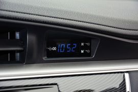 2014款丰田卡罗拉1.8L
