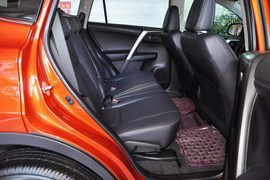 2013款丰田RAV4