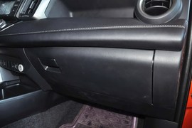 2013款丰田RAV4