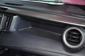 2013款丰田RAV4
