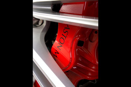 2013款阿斯顿马丁DB9