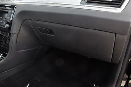 2014款大众宝来1.6L手动时尚型
