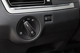 2014款大众宝来1.6L手动时尚型