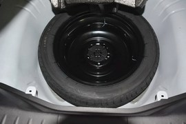 2014款奔腾B70