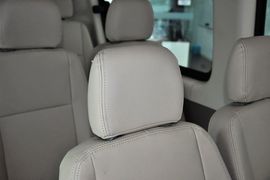 2012款上汽大通V80