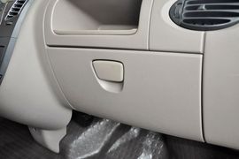 2012款上汽大通V80