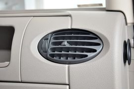 2012款上汽大通V80