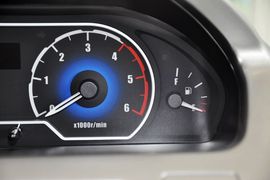 2012款上汽大通V80