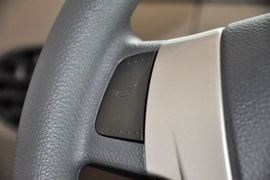 2012款上汽大通V80
