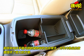 2009款起亚索兰托大连试驾