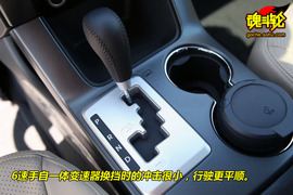 2009款起亚索兰托大连试驾