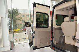2012款上汽大通V80