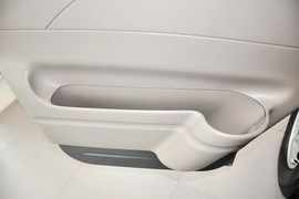 2012款上汽大通V80