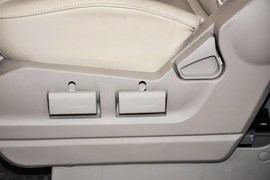 2012款上汽大通V80