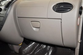 2012款上汽大通V80