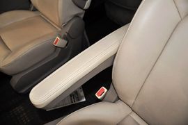 2012款上汽大通V80