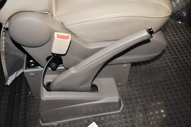 2012款上汽大通V80