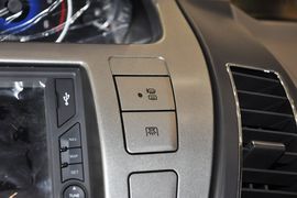 2012款上汽大通V80