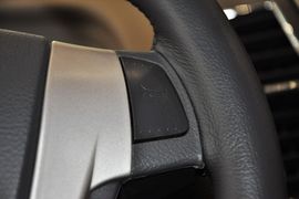 2012款上汽大通V80