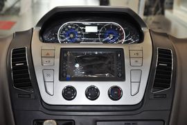 2012款上汽大通V80