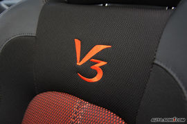 2009款东南V3菱悦风采版试驾