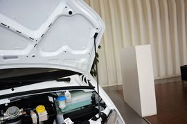 2014款上汽大通V80
