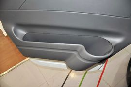 2014款上汽大通V80