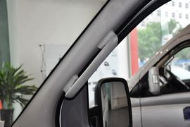 2014款上汽大通V80