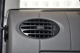 2014款上汽大通V80