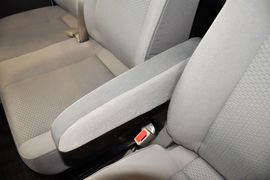 2014款上汽大通V80
