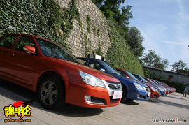 2009款东南V3菱悦风采版试驾