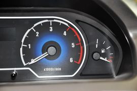 2014款上汽大通V80
