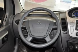2014款上汽大通V80
