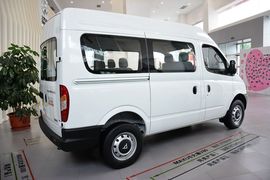 2014款上汽大通V80