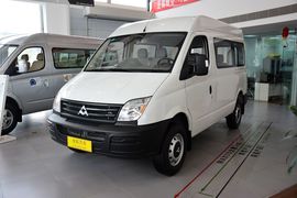 2014款上汽大通V80